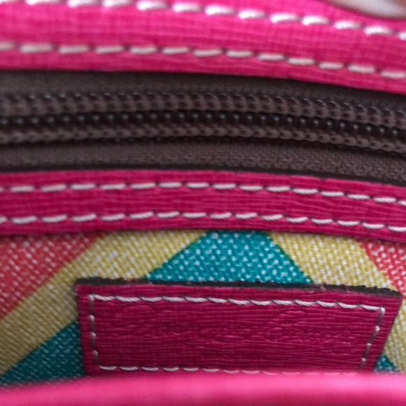 NWOT-Dooney and Bourke Field Bag - Picture 8 of 11